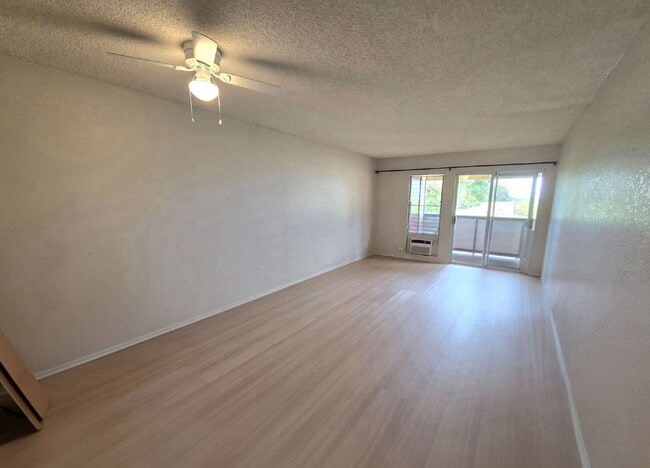 Photo - College Gardens Pearl City - 2br, 2ba, 1pkg Unit 88