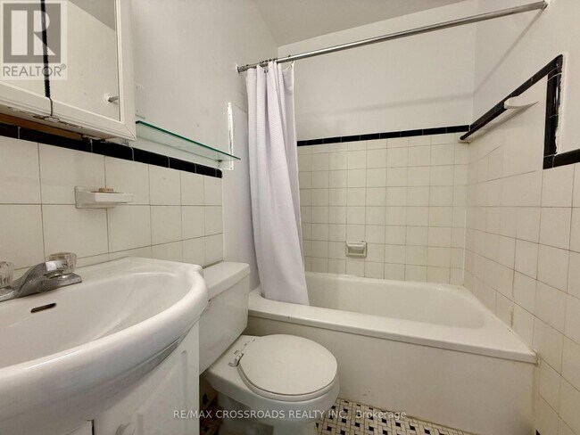 Photo - 2770 Yonge St Unit 311
