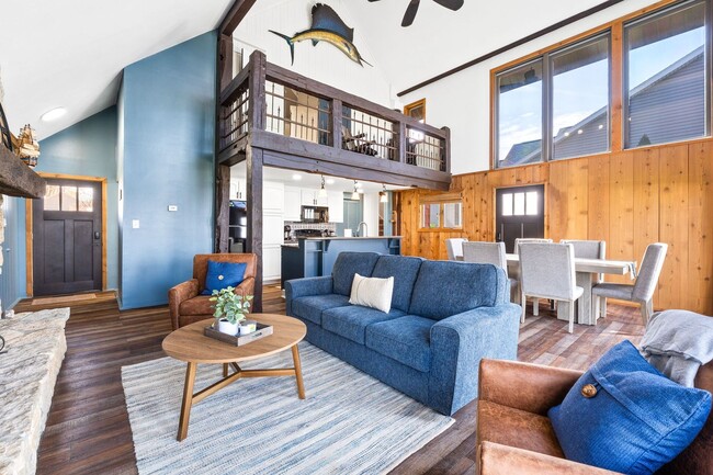 Photo - Fully Furnished 3 Bedroom Lakefront Home o...