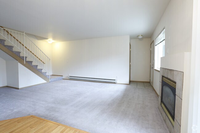 Photo - Heritage Square Apartments