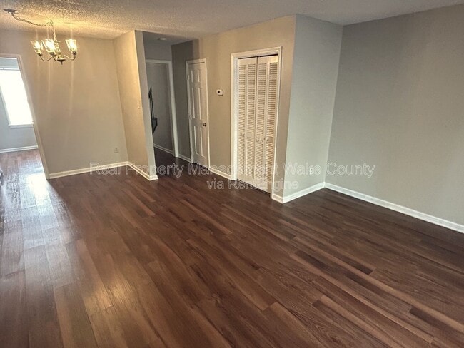 Photo - 1410 Kent Rd