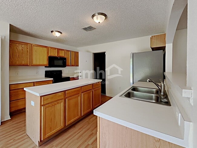 Photo - 10421 Opus Dr