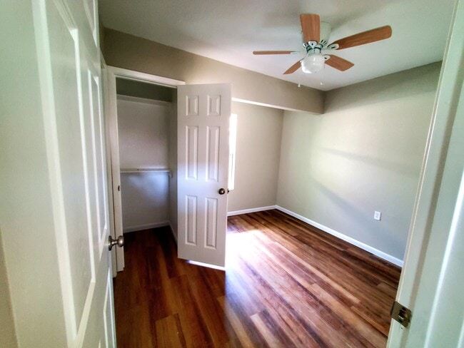 Bedroom - Sycamore Creek Apartments