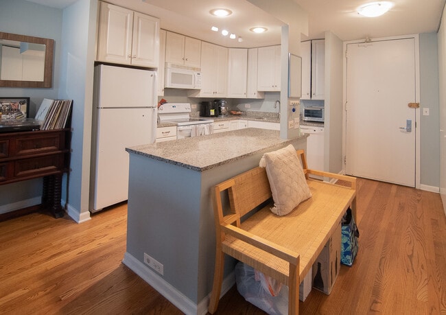 Photo - 2020 N Lincoln Park W Unit 22K