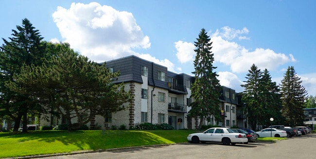 Bellows Court