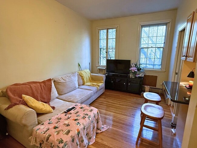 Photo - 97 W Cedar St Unidad 1