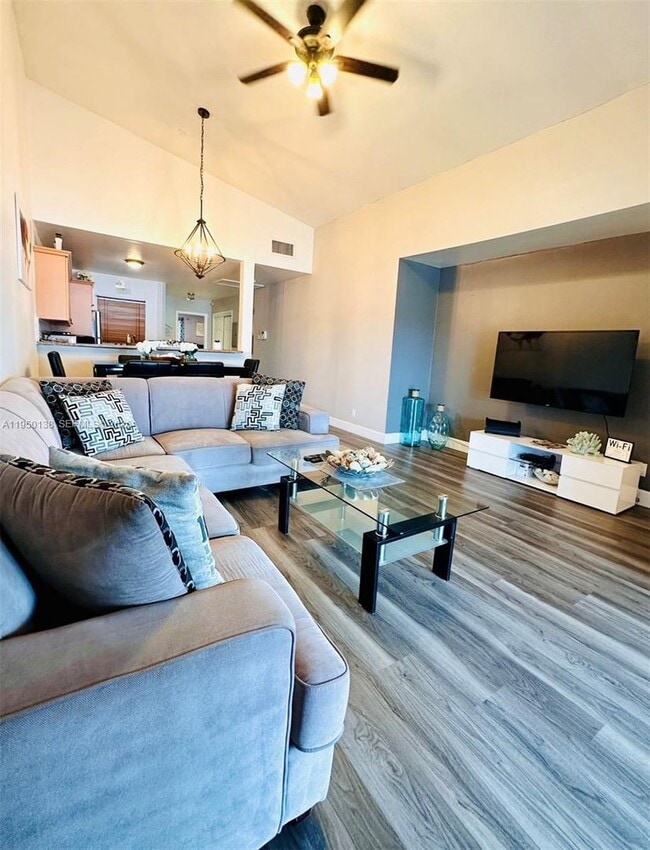 Photo - 2433 SW 58th Manor