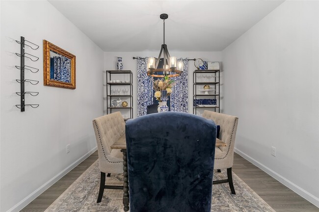 Photo - 845 Sugartree Dr