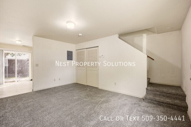 Photo - 1818 W Crouse-1 Unit 1