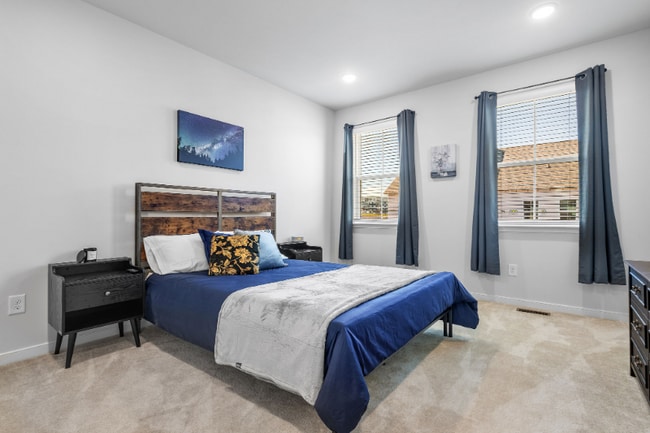 Photo - 406 Golden Haze Aly