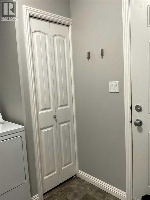 Photo - 7411-7429 29 th St