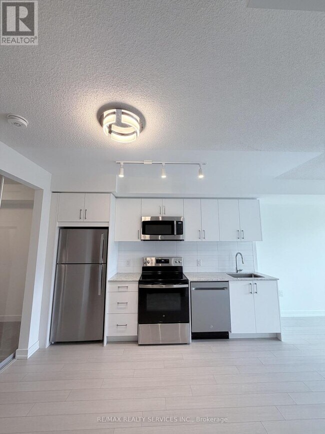 Photo - 4010 Eglinton Ave W Unit 222
