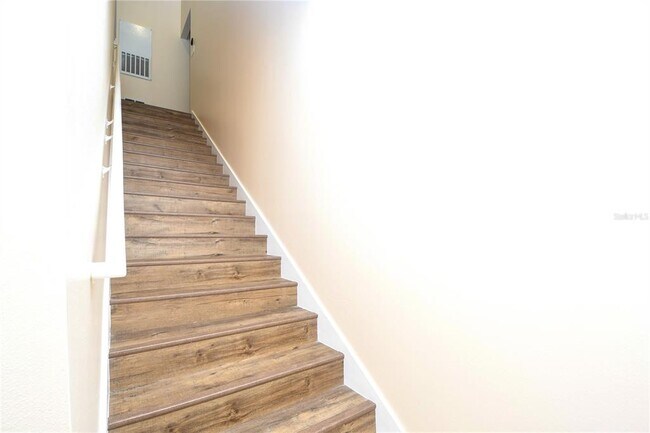 Photo - 14214 Fredricksburg Dr Unit 108