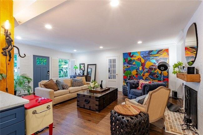 Photo - 4006 N Stratford Rd NE