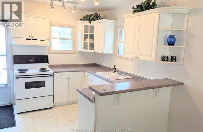 Photo - 534 CALIFORNIA