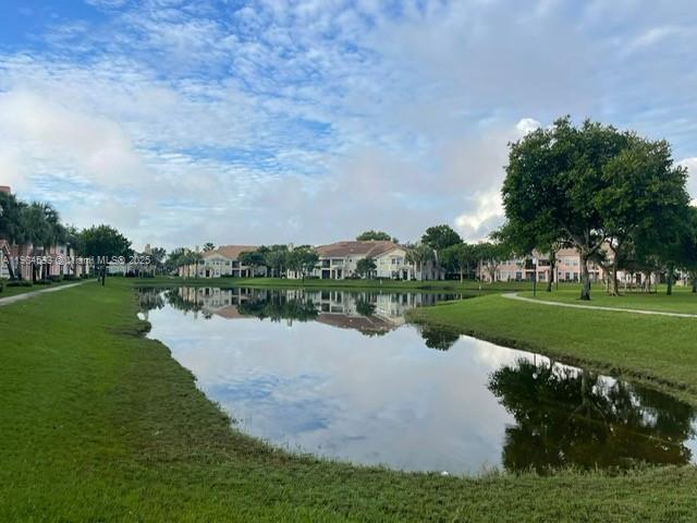 Photo - 1807 Belmont Ln Unidad 1807