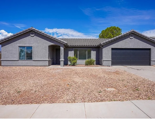 Photo - Adorable 2 Bedroom Hurricane Home! Pet Friendly!