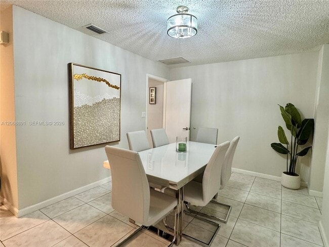 Photo - 7049 Marlberry Ln