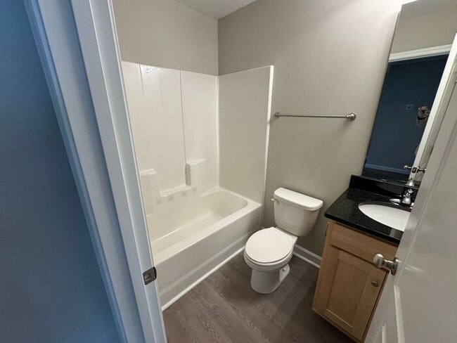 Photo - Nice Town Home near hospital in Concord.