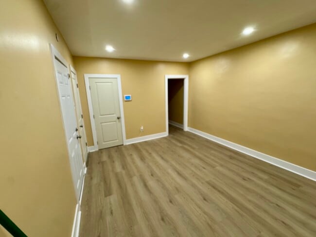 Photo - 4927 Wissahickon Ave Unit 2