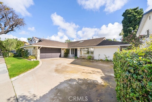 Photo - 2646 Basswood St