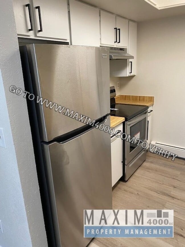 Photo - 1140 Walnut Ave Unit 15