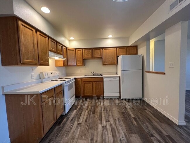 Photo - 1210 5th St S