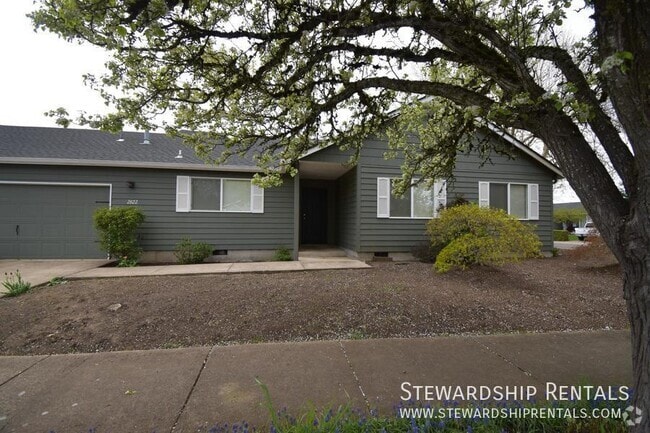 Building Photo - 2822 Shirley St Rental