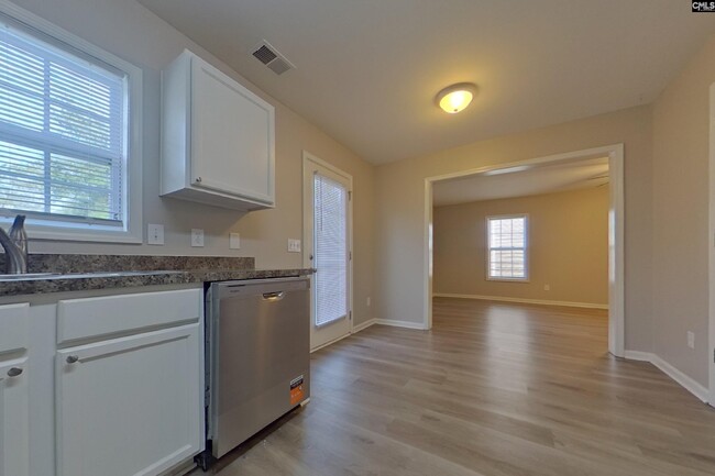 Photo - 403 Parkstone Ct