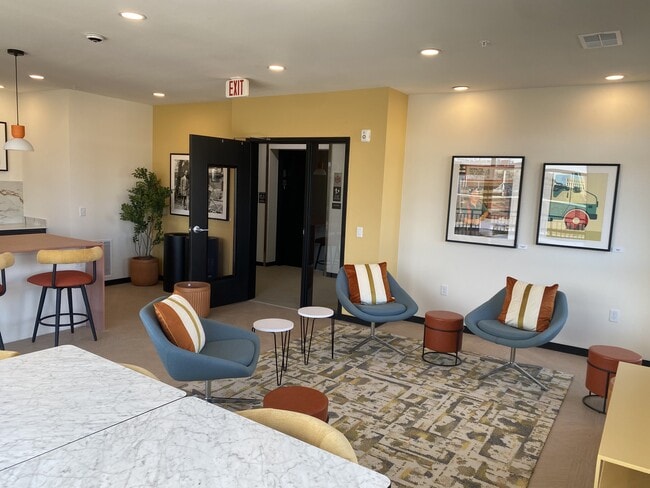 Community Room - Vicino Madison