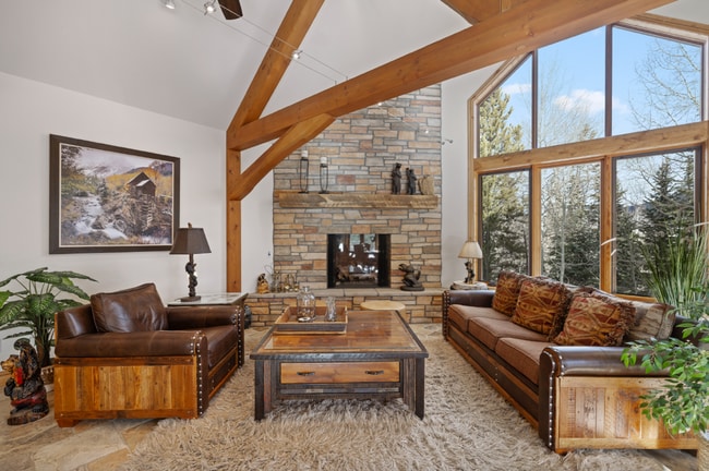Photo - 234 Solomons Ln
