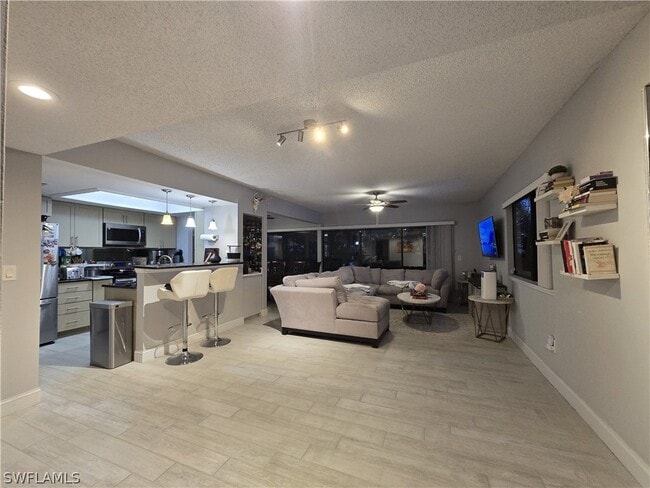 Photo - 64 4th St Unit D106