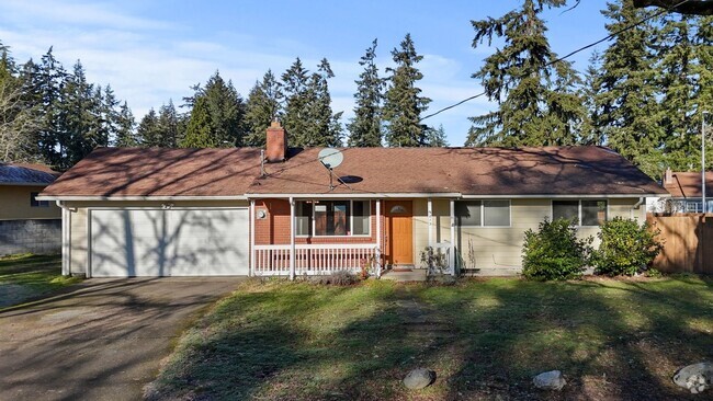 Building Photo - Charming 3-Bed Lakewood Home | Fully Updat...