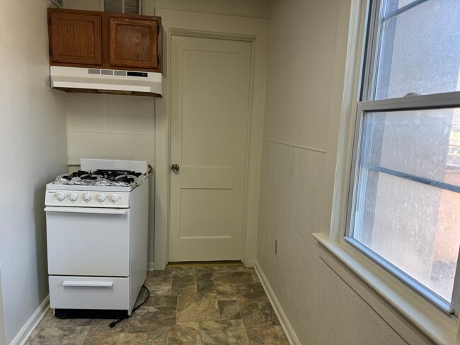 Photo - 1460 Dewey Ave Unidad 1460 Dewey ave # 03