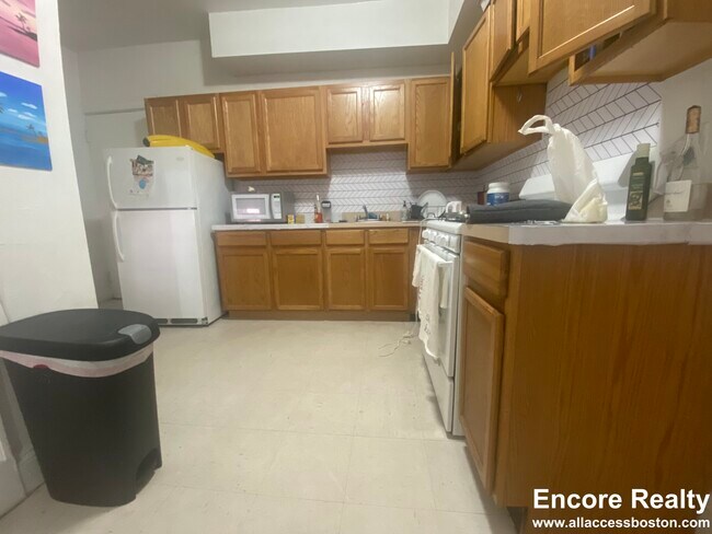 Photo - 1786 Beacon St Unit 1788-1A