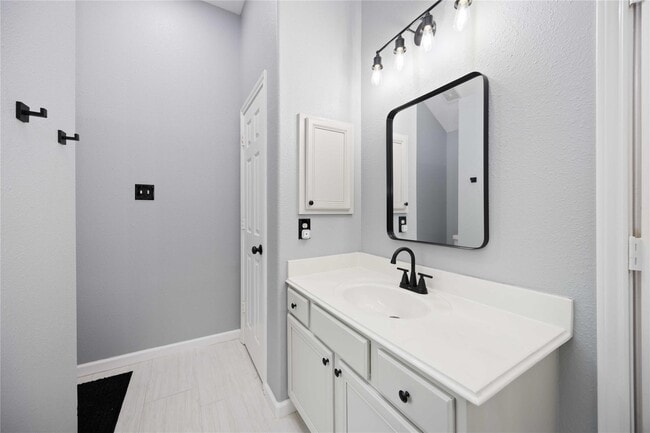 Photo - 3345 Berzin Ct