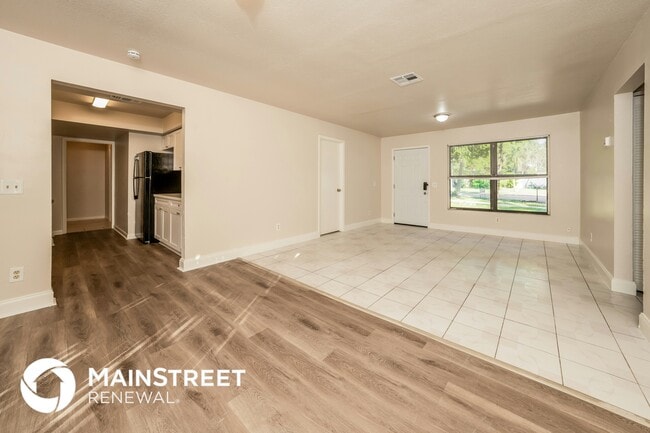 Photo - 586 Udell Ln