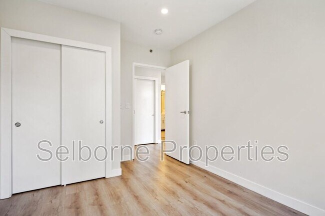 Photo - 1401 Jackson St