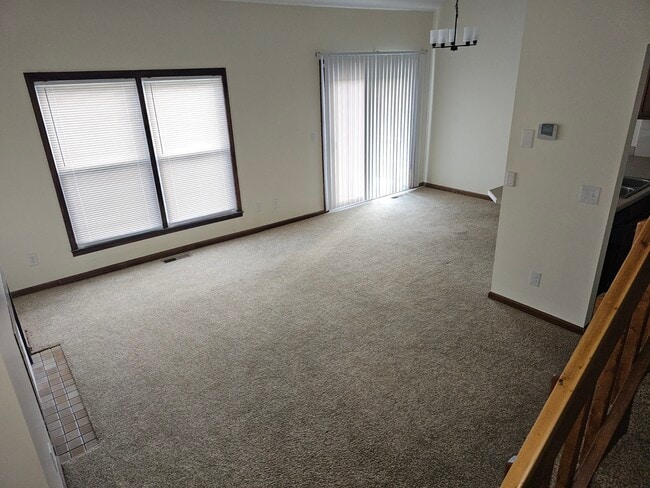 Photo - 763 Karlson Dr