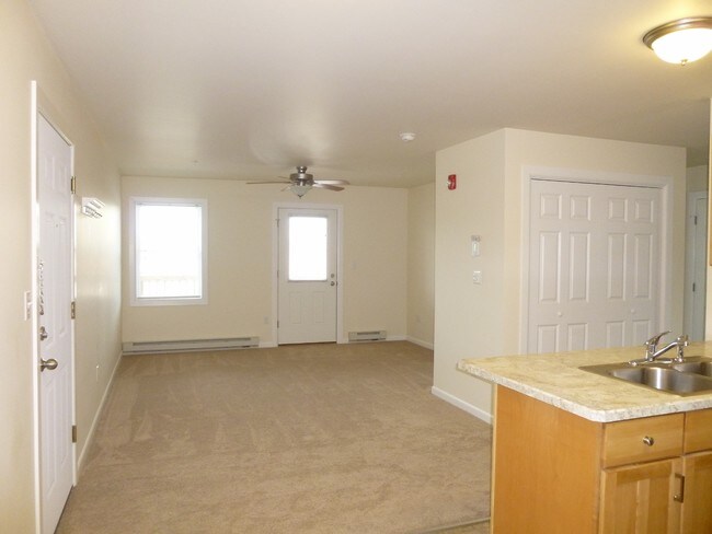 Photo - Gregory Heights Apartments