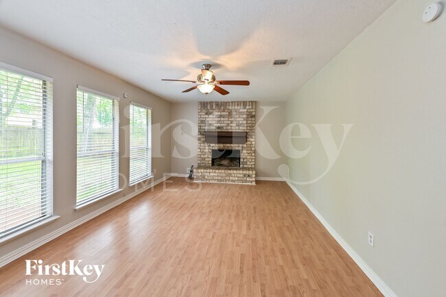 Photo - 3711 Clear Falls Dr