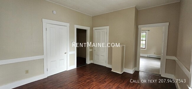 4 Church St Unit 1