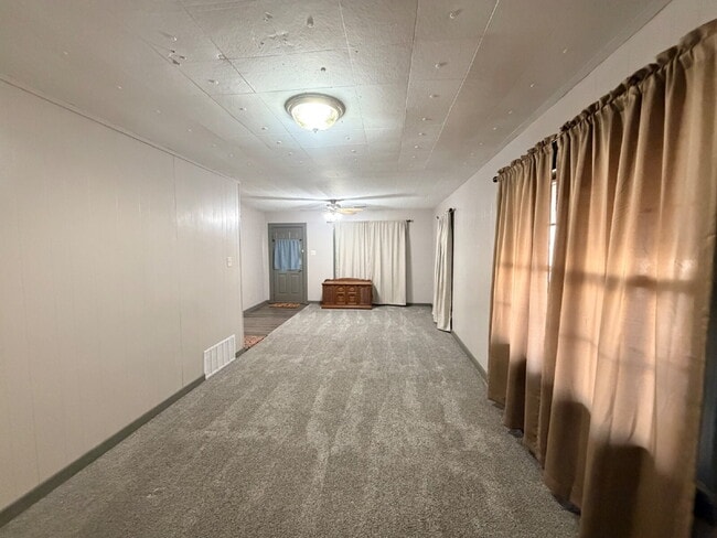 Photo - "Charming 2-Bedroom Retreat with Spacious 1411 sq. ft. Layout on Baylor Street, Lubbock!"