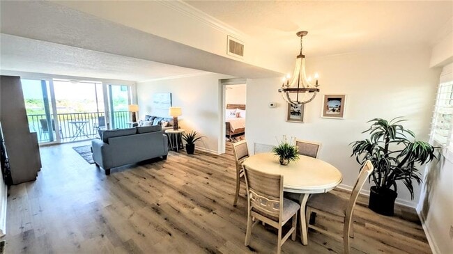 Photo - 3240 Gulf of Mexico Dr Unit B504