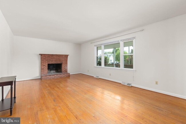 Photo - 125 Hillcrest Dr
