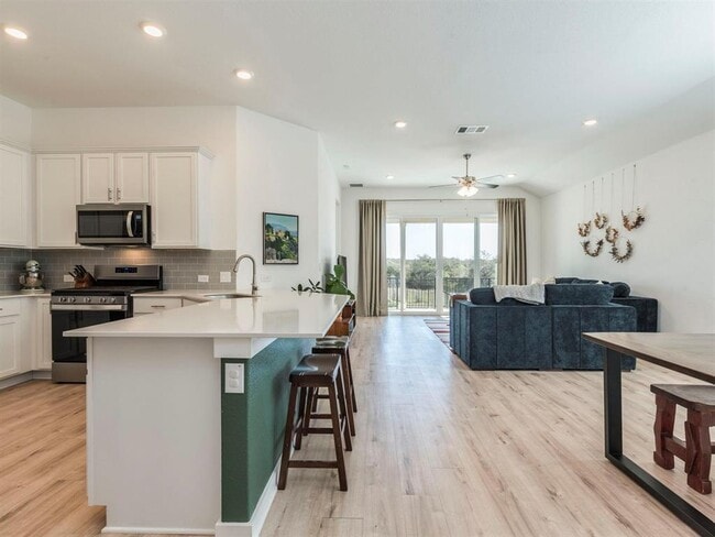 Building Photo - 2132 Centerline Ln