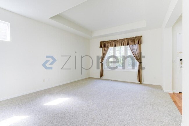 Photo - Unit