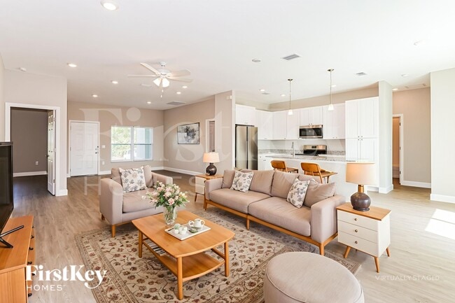 Photo - 942 Brookfield St SE