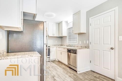 Photo - 9184 Thrash St SW