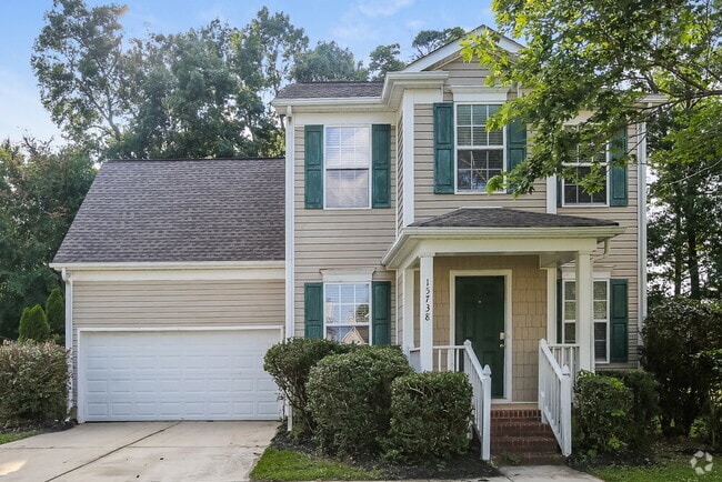 Building Photo - 15738 De Havilland Dr Rental